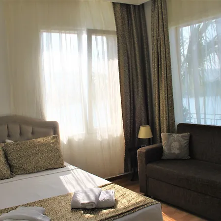 Kumsal 3* Foça